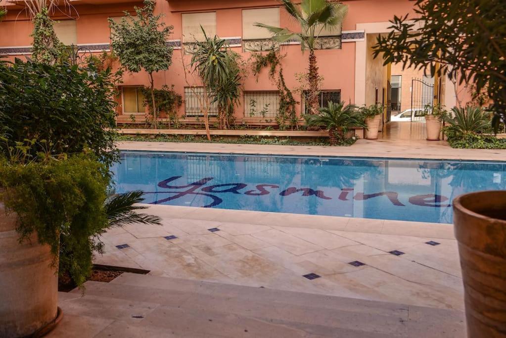 Beautiful, Great Equipped 122 M Holiday Apartment Near Majorelle Garden And Gueliz With Pool Views And A Large Balcony And Terrace Marrakesh Exterior foto