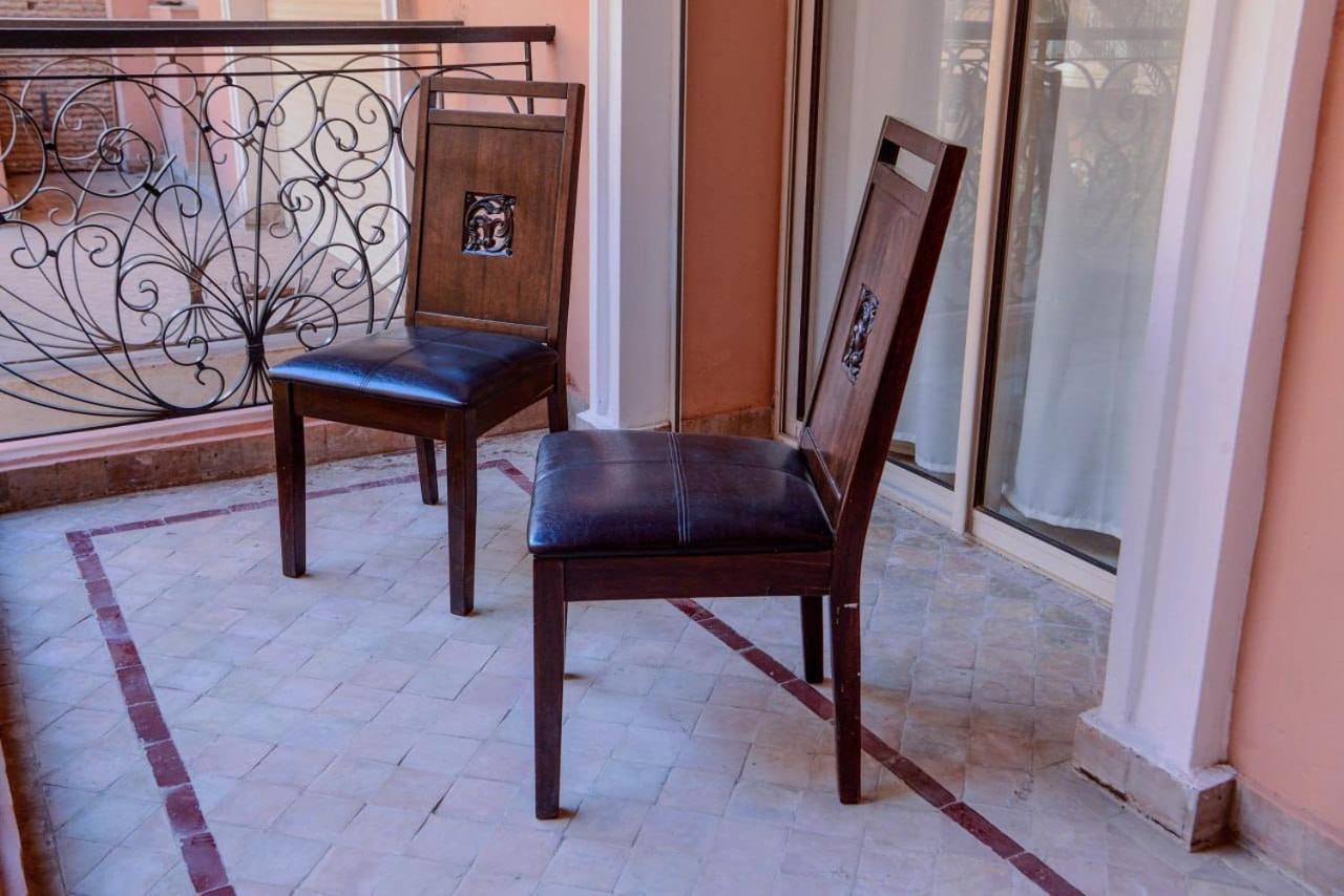 Beautiful, Great Equipped 122 M Holiday Apartment Near Majorelle Garden And Gueliz With Pool Views And A Large Balcony And Terrace Marrakesh Exterior foto